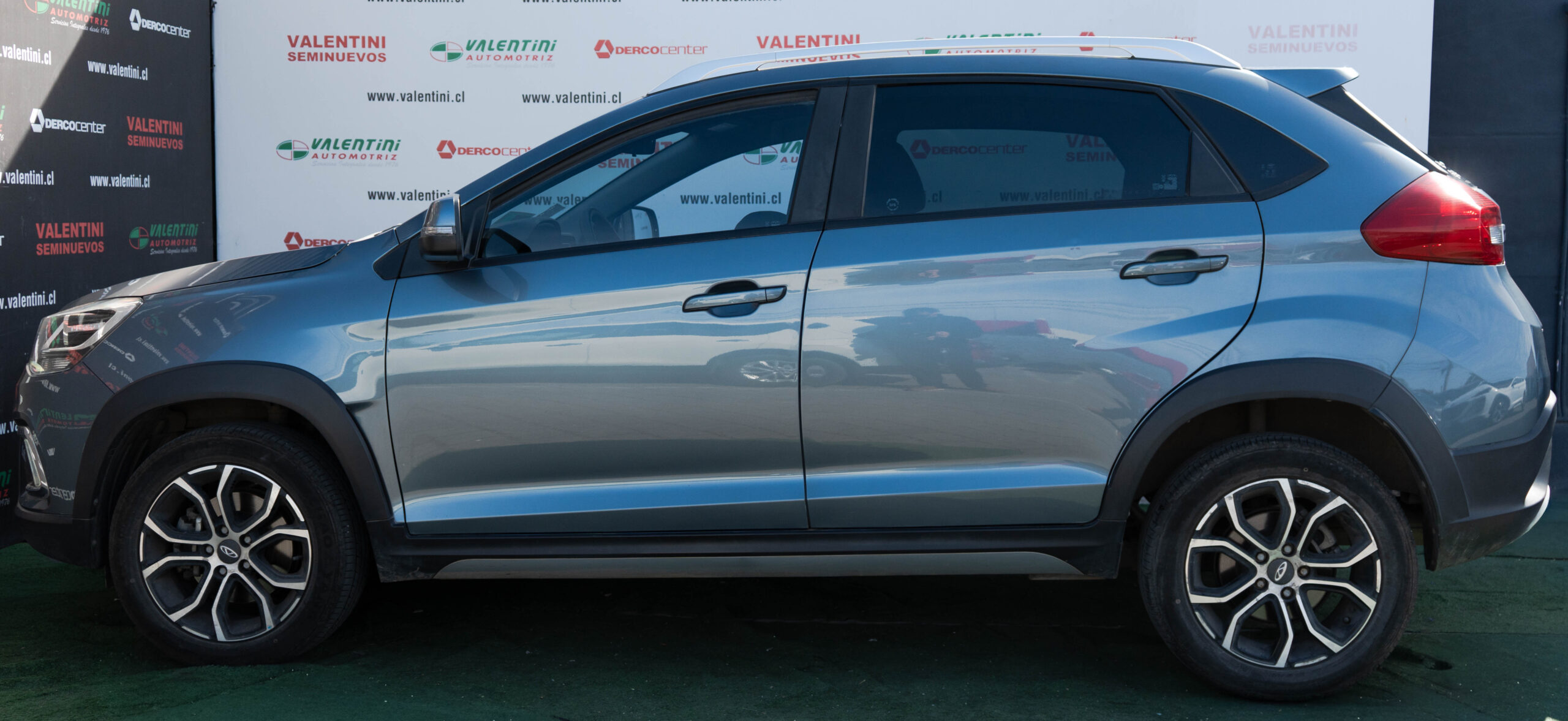 Chery Tiggo 2 — foto 4 de 18