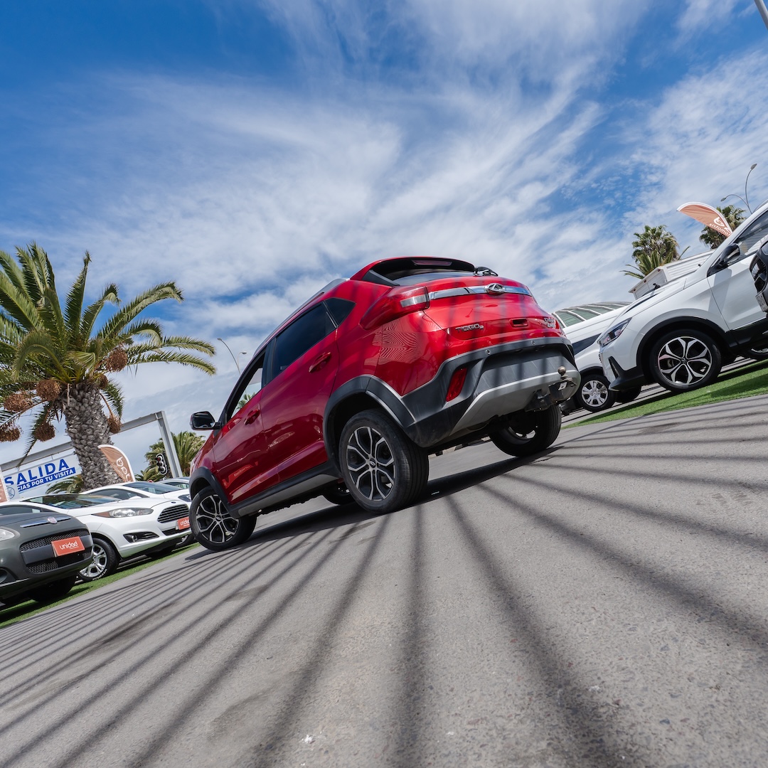 Chery Tiggo 2 — foto 7 de 17