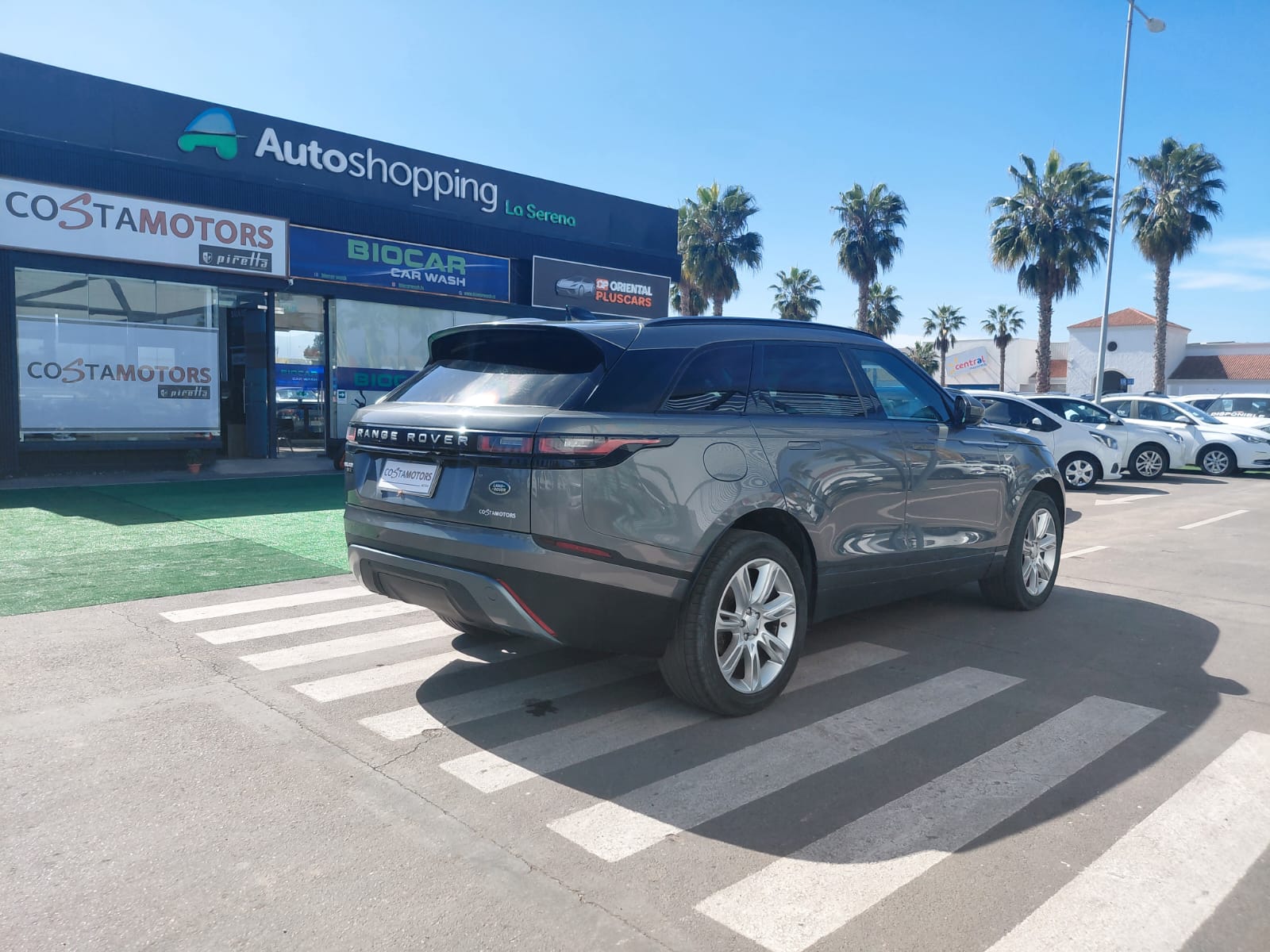 Land Rover Range Rover Velar Awd2.0 Aut — foto 3 de 17
