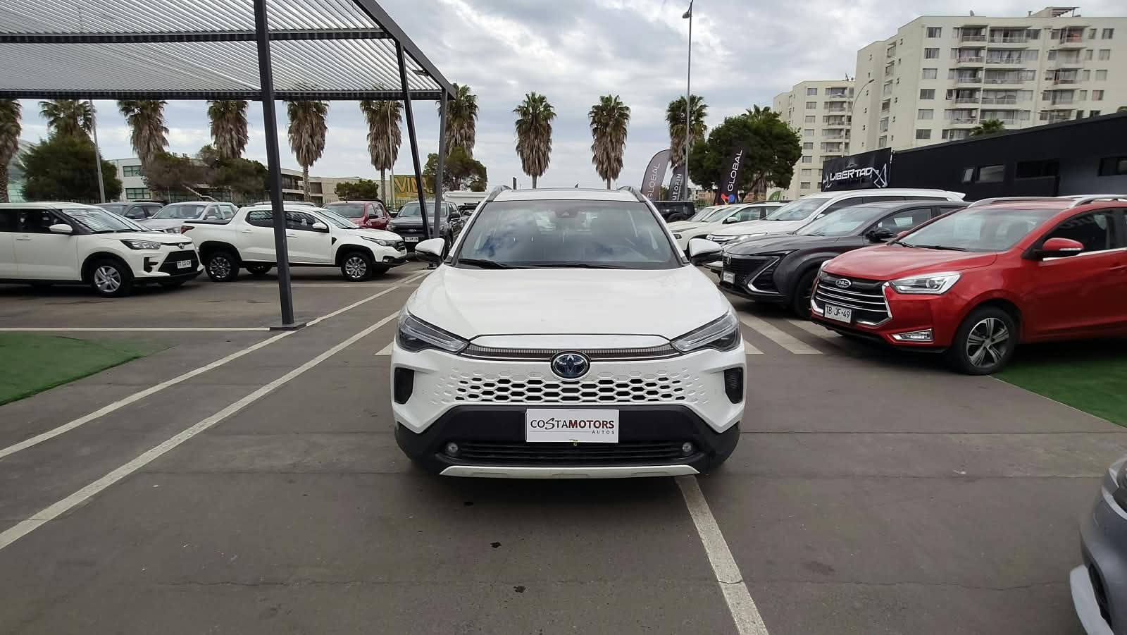 Toyota Corolla Cross Hev1.8 Aut — foto 2 de 17