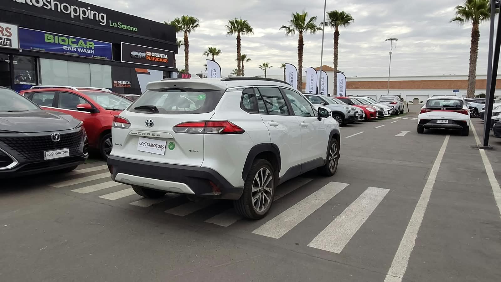 Toyota Corolla Cross Hev1.8 Aut — foto 4 de 17