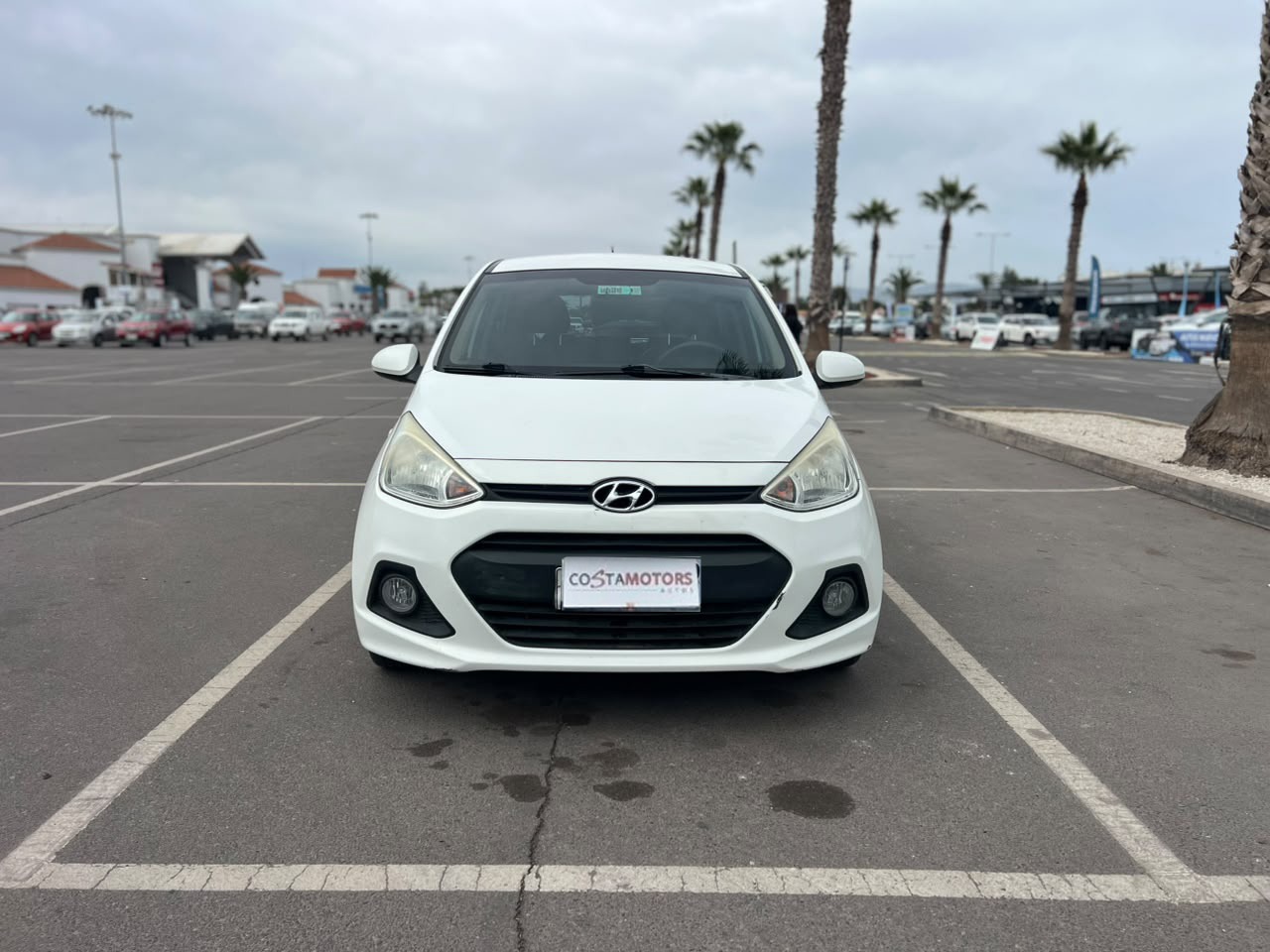 Hyundai Grand I10 — foto 2 de 17