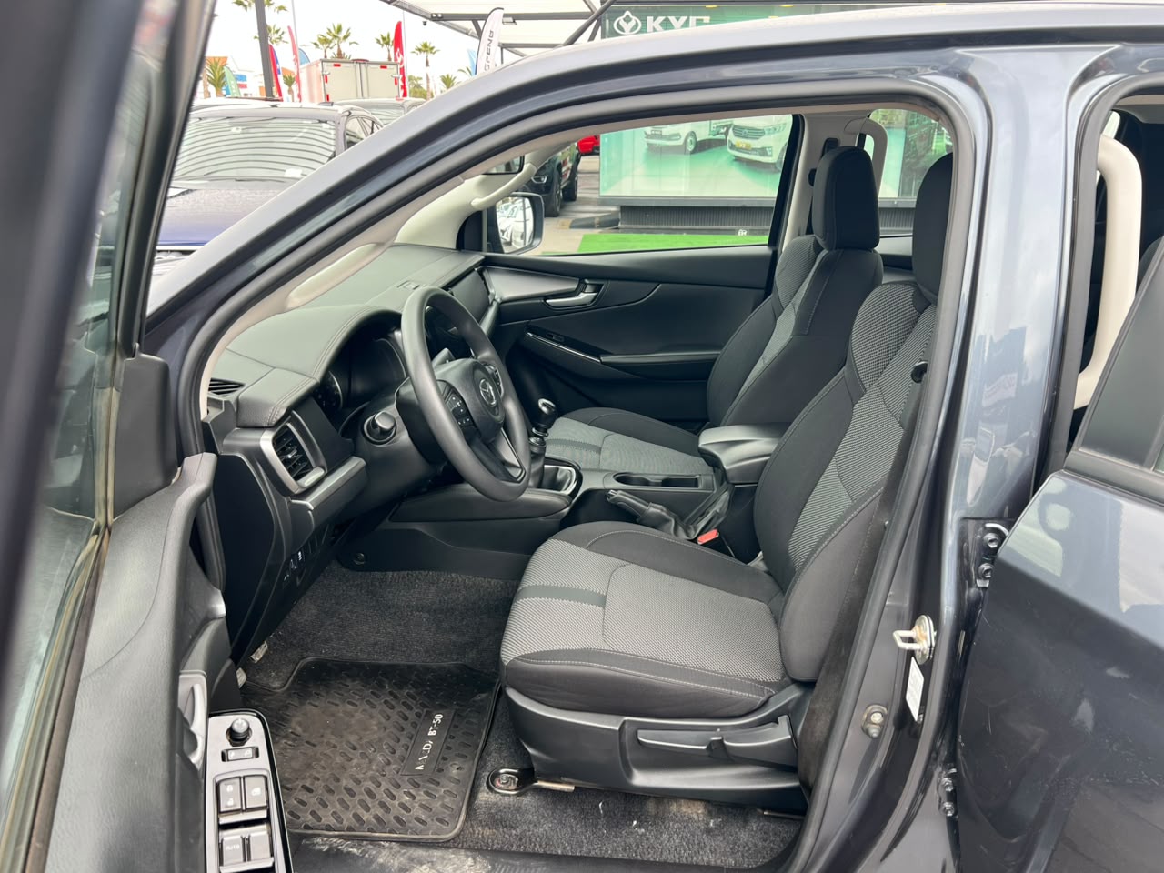 Mazda Bt50 — foto 6 de 17